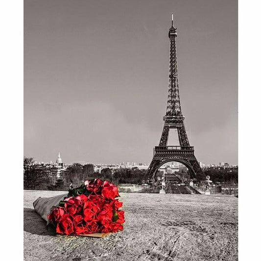 Bouquet de Roses Rouges et Dame Tour Eiffel